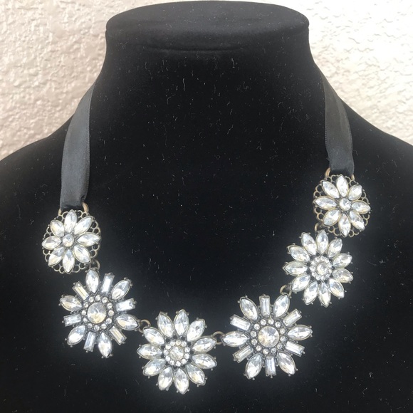 Necklace - Picture 2 of 6